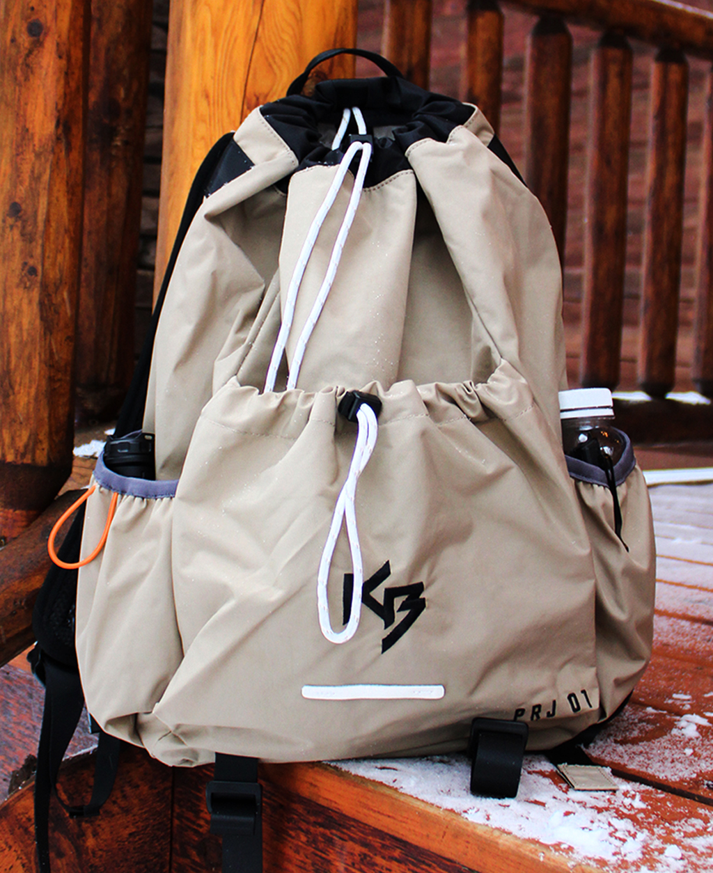 Lightweight Travel Backpack | PRJ-01